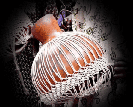 The Ṣẹ̀kẹ̀rẹ̀ Ajé.